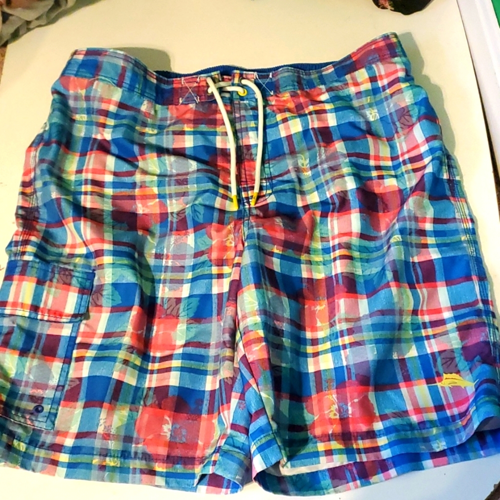 Tommy Bahama men's L blue and pink plaid swim trunks